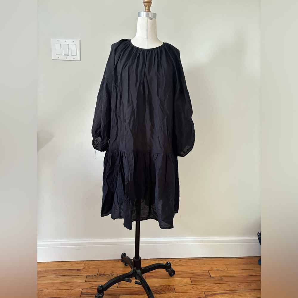 Black H&M puff dress size M